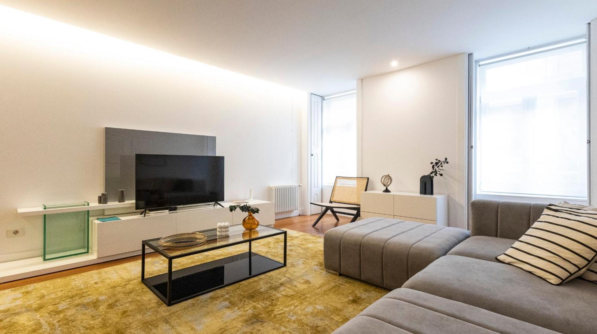 Fabrica Three-story Charm By Lovelystay Appartamento
